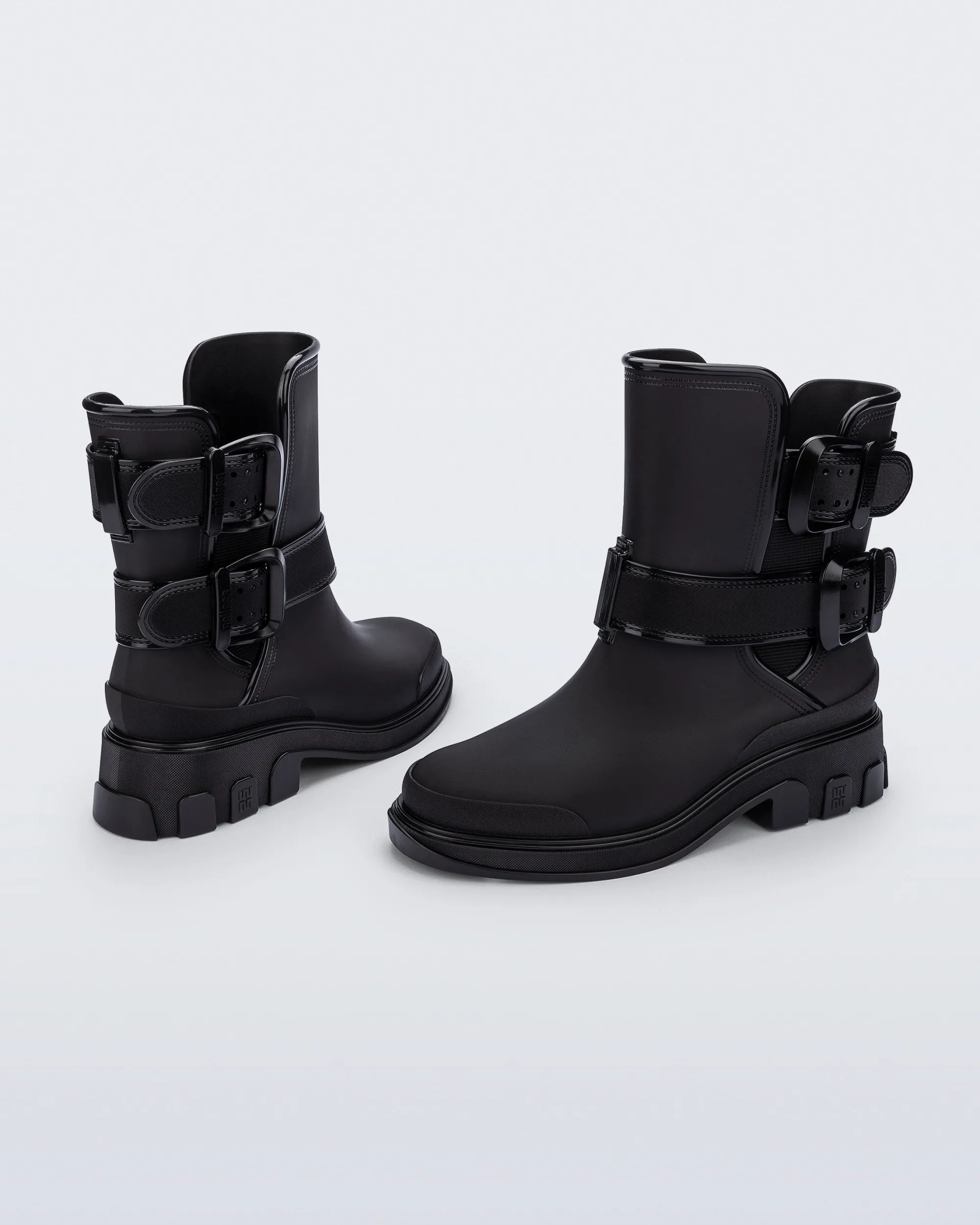 Hot Melissa Bang Boot Black
