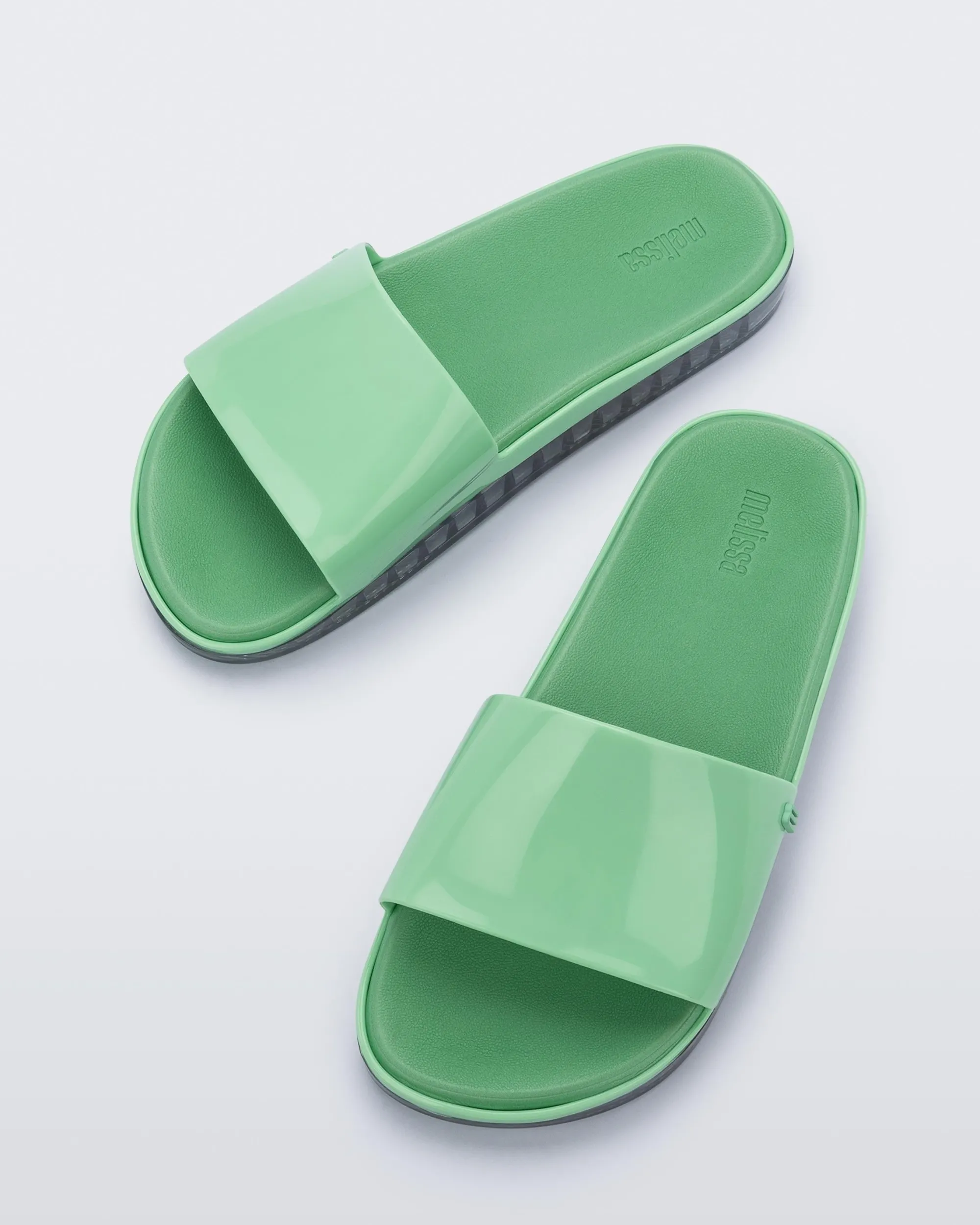 Discount Melissa Beach
