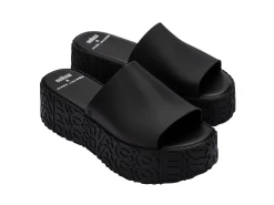 Melissa Becky Black