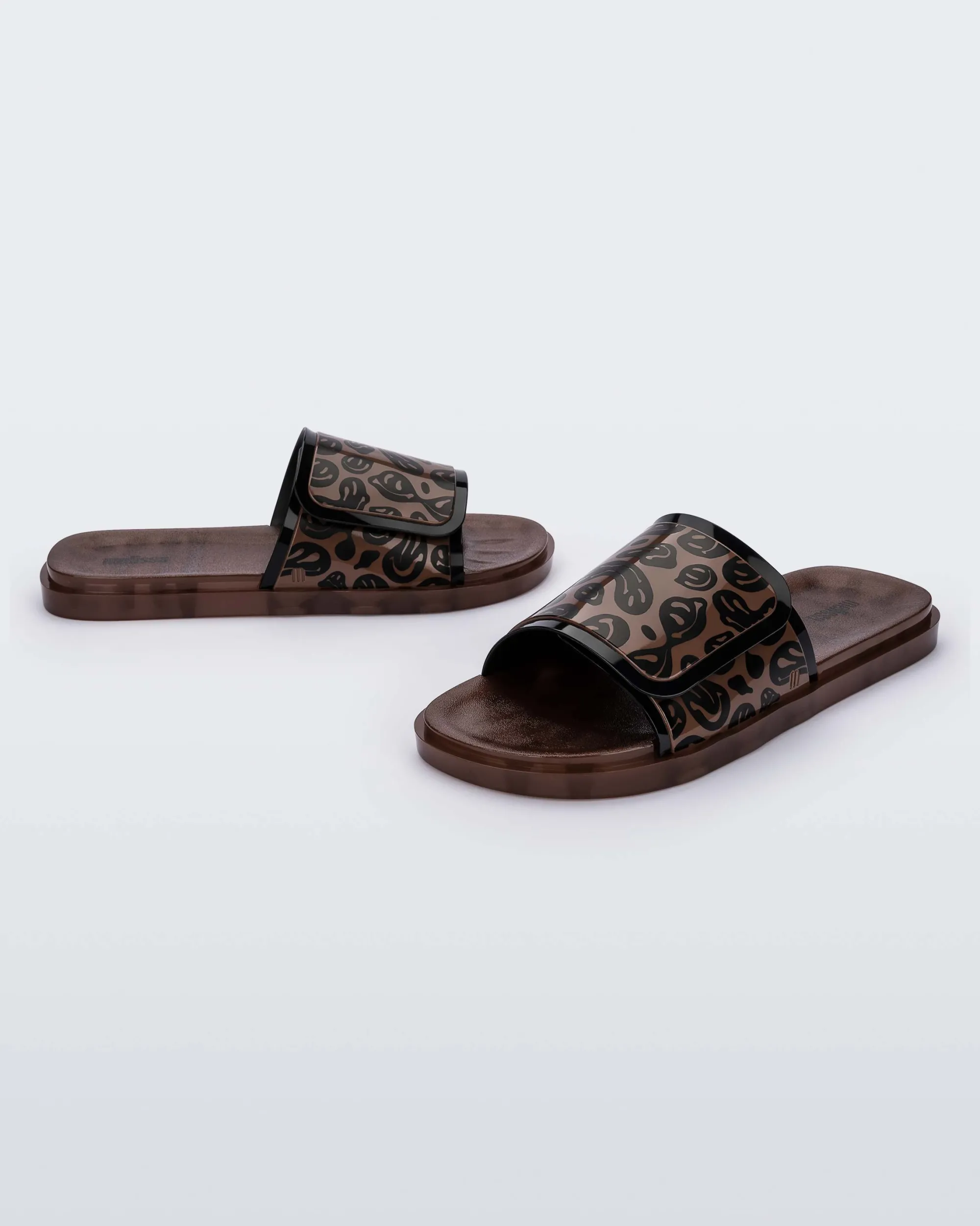 Online Melissa Brave Slide