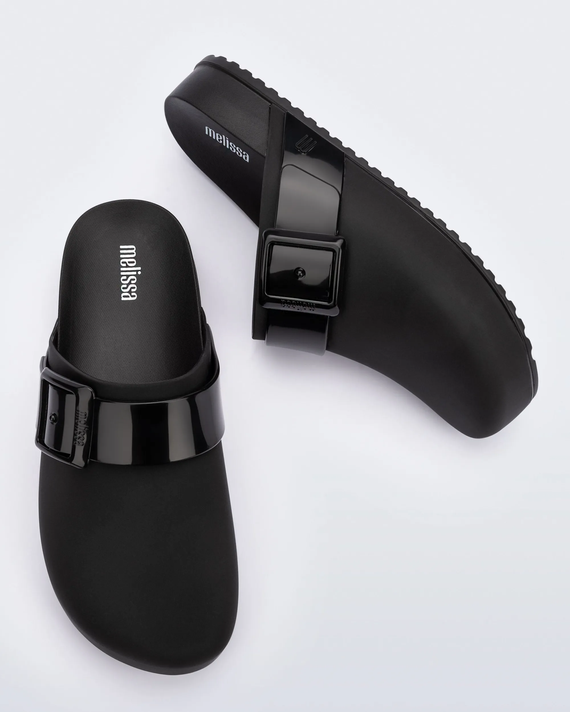Online Melissa Cozy Clog Black