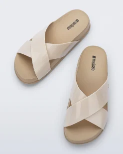 Online Melissa Cozy Cross Beige