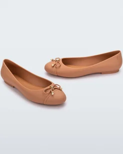 Best Melissa Doll Dark Beige