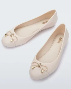 Best Melissa Doll Light Beige