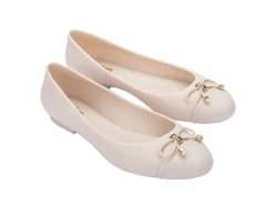 Best Melissa Doll Light Beige