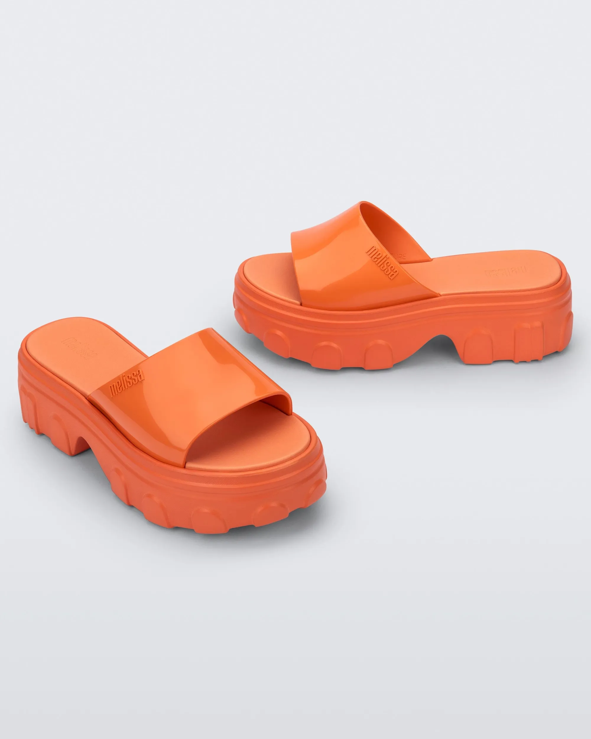 Online Melissa Ella Slide