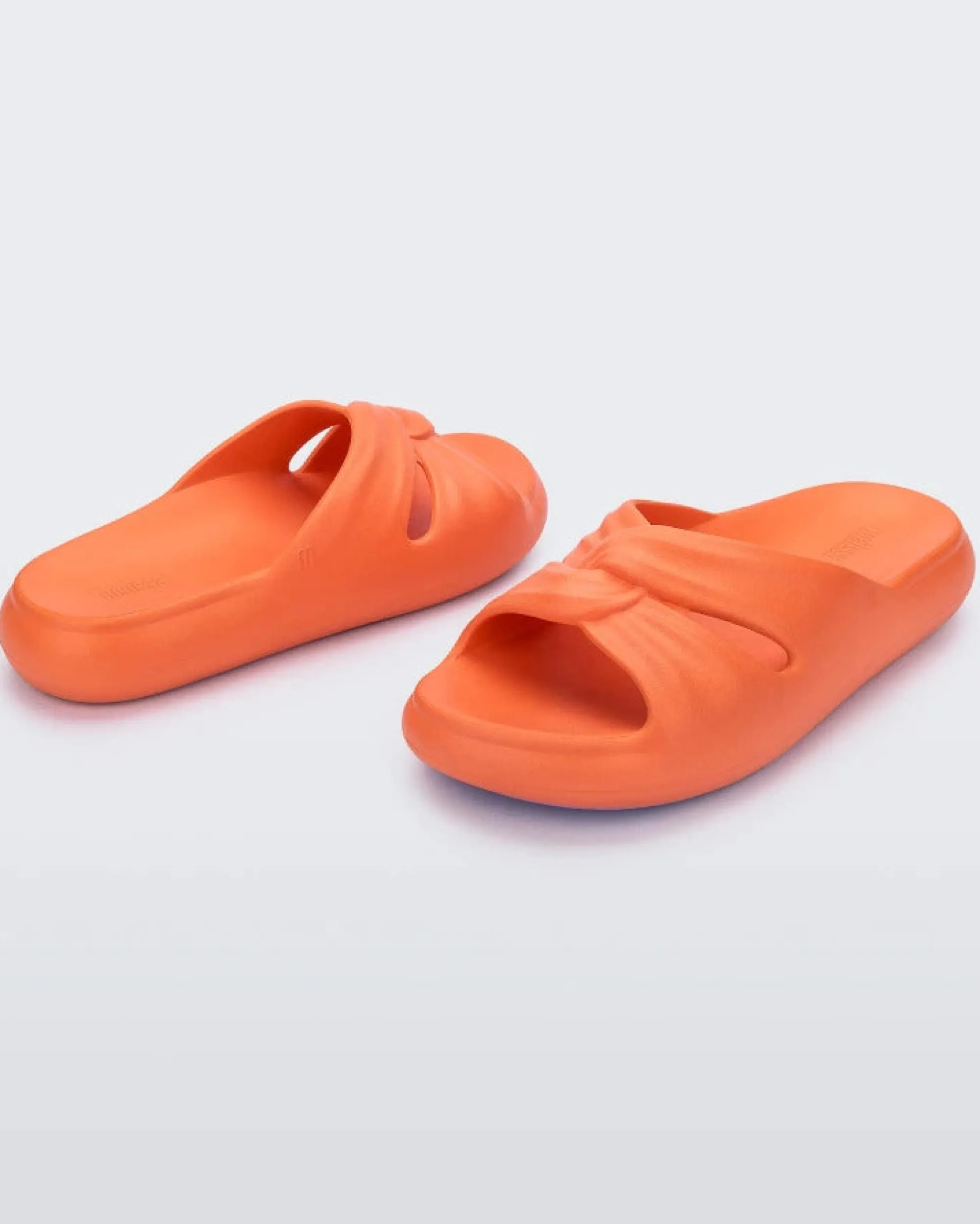 Hot Melissa Free Slide