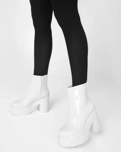 Clearance Melissa Nubia