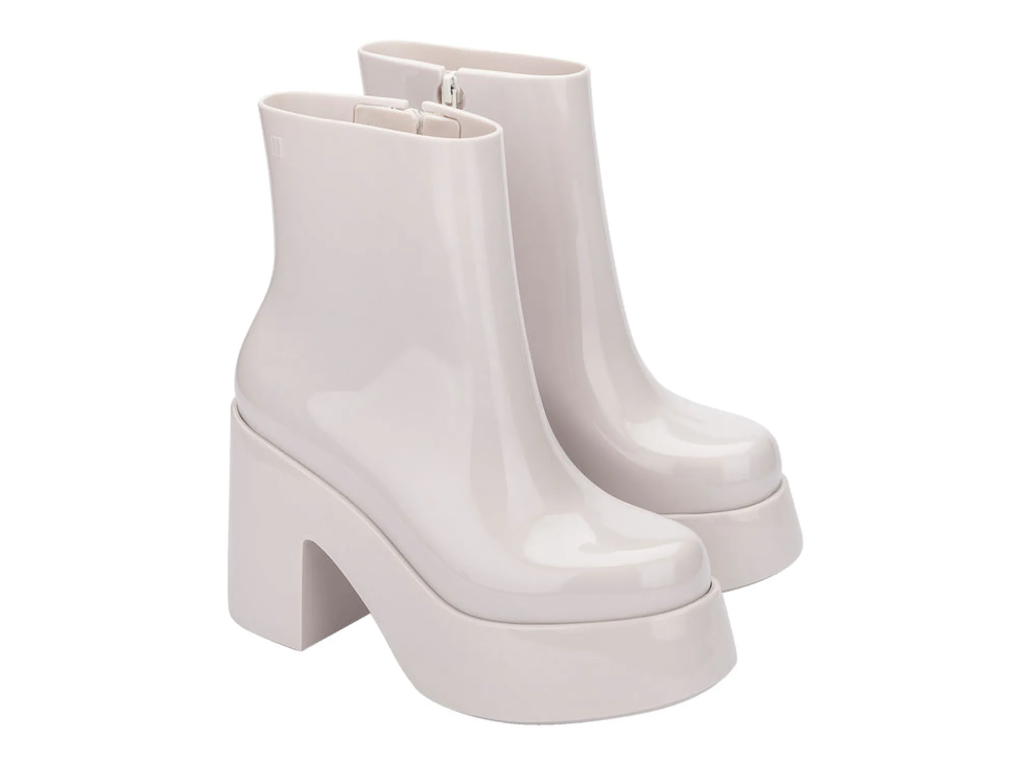 Clearance Melissa Nubia