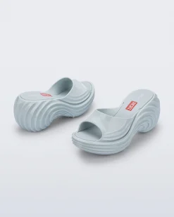 Hot Melissa Quantum Platform Light Blue