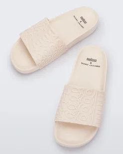Clearance Melissa Slide