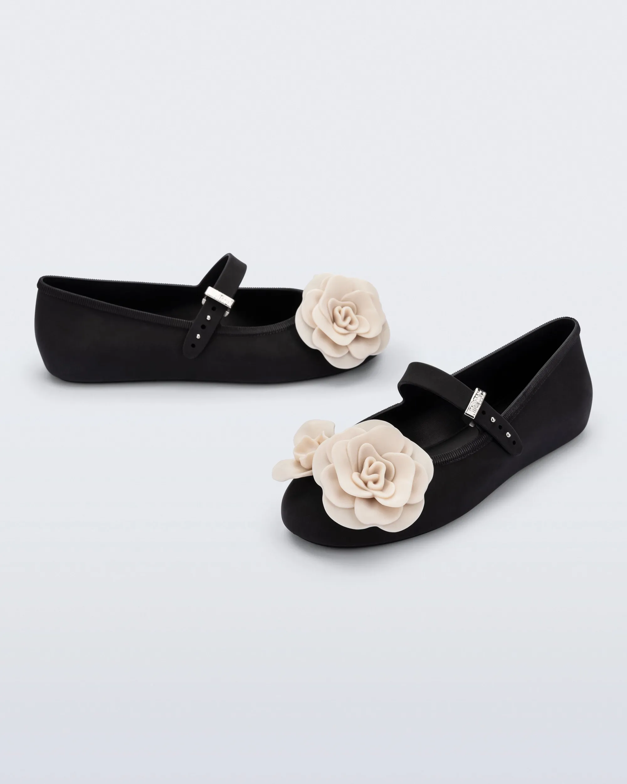 Outlet Melissa Soft Ballerina Petals Black/Beige