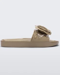 Melissa Spikes Beach