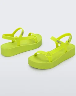 Best Melissa Sun Downtown Platform Green